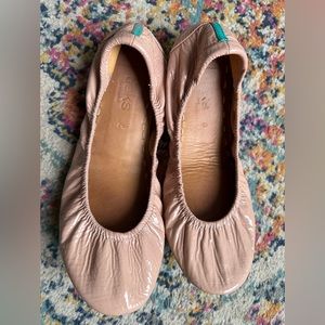 VGUC ballet pink tieks